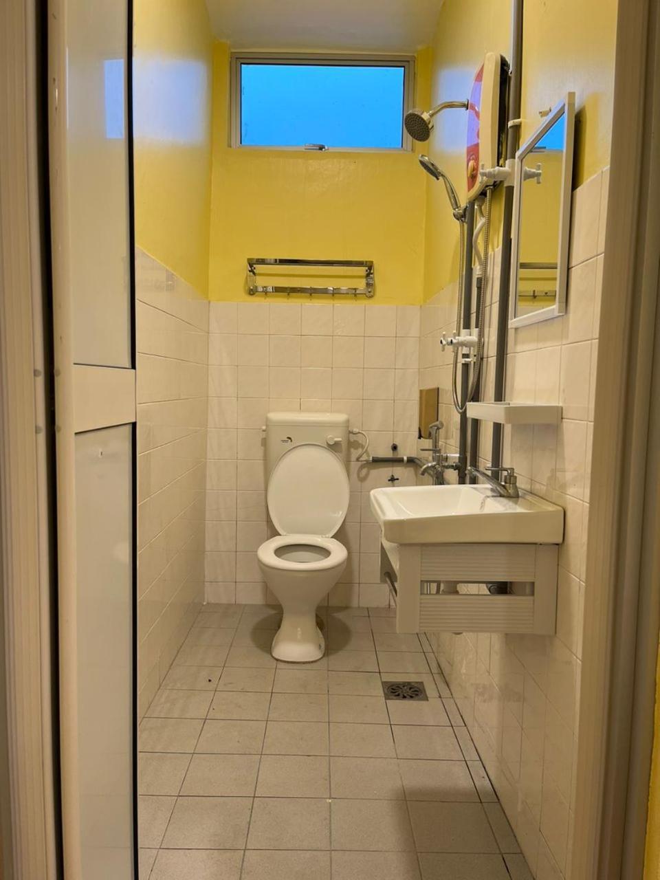Hotel Sri Maju Jaya Κότα Μπάρου Εξωτερικό φωτογραφία